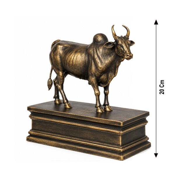 Kangayam Statue